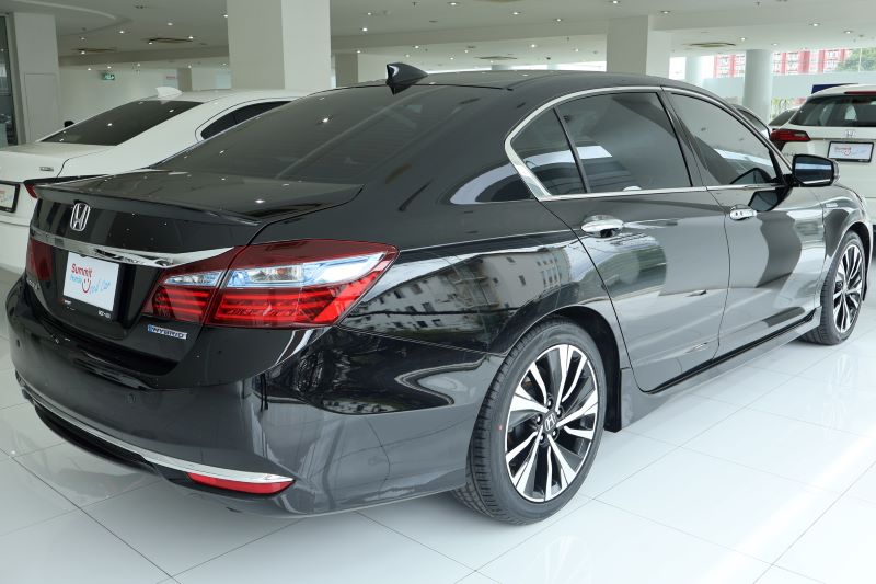 HONDA ACCORD  2.0 HYBRID TECH