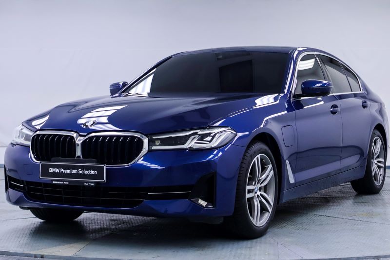 2021 BMW 5 Series