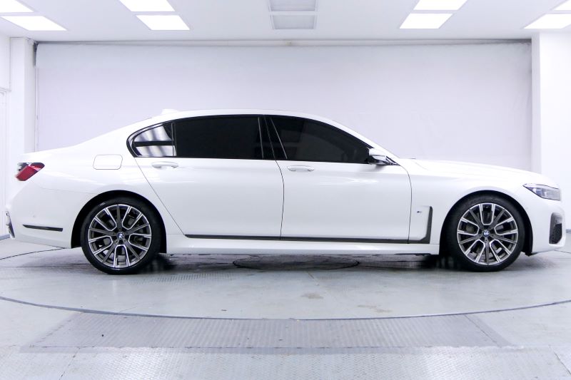 745Le xDrive M Sport Lci - G12