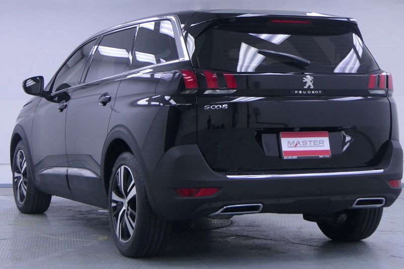 PEUGEOT 5008 ACTIVE 