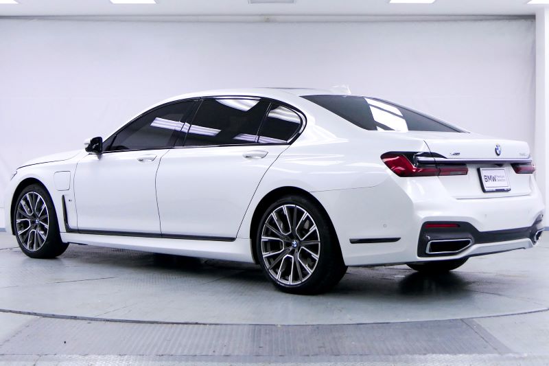 745Le xDrive M Sport Lci - G12