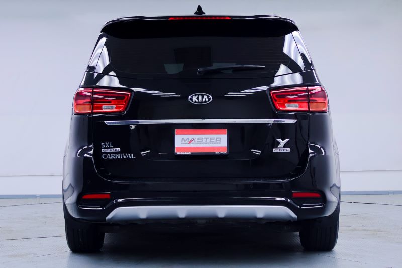 KIA GRAND CANIVAL 2.2 SXL