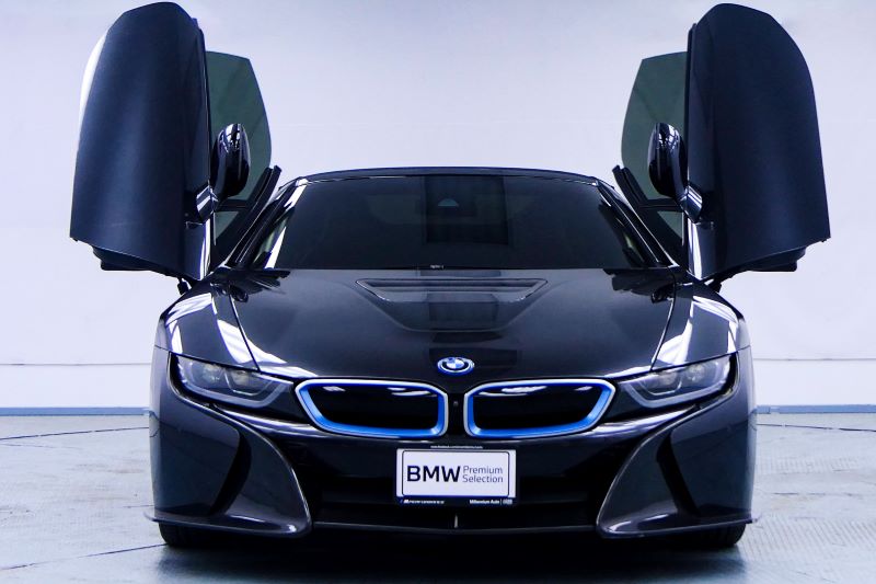 I8 hybrid Roadster 1.8